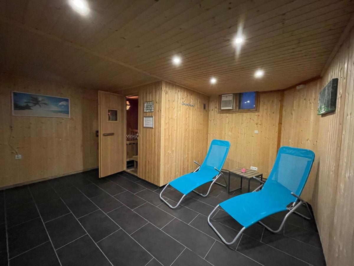 Geraeumiges Domizil Mit Bergblick Und Sauna